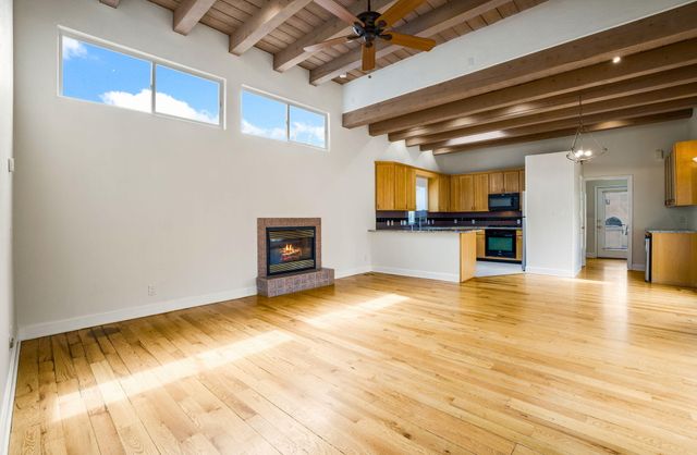 2410 Vicic Road NW, Albuquerque, NM 87104