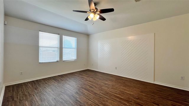 1724 Quails Nest Drive, Fort Worth, TX 76177