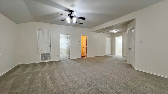 1724 Quails Nest Drive, Fort Worth, TX 76177