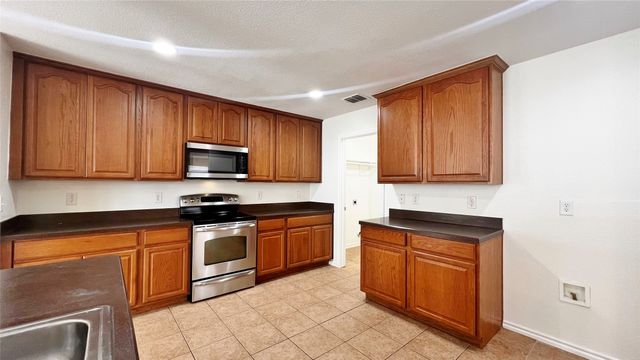 1724 Quails Nest Drive, Fort Worth, TX 76177
