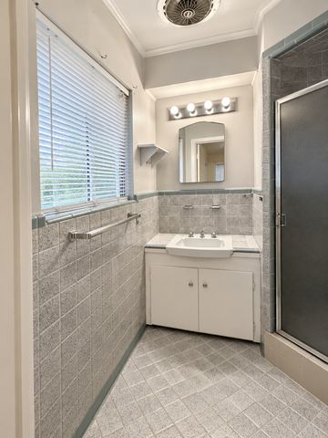 1517 Captain Shreve Drive, Shreveport, LA 71105
