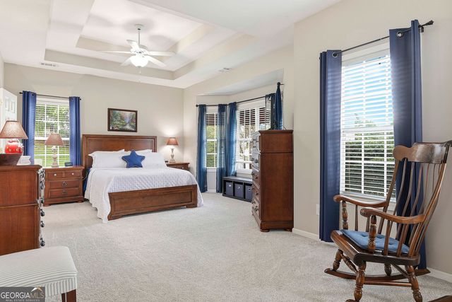 38 The Crescent, Newnan, GA 30263