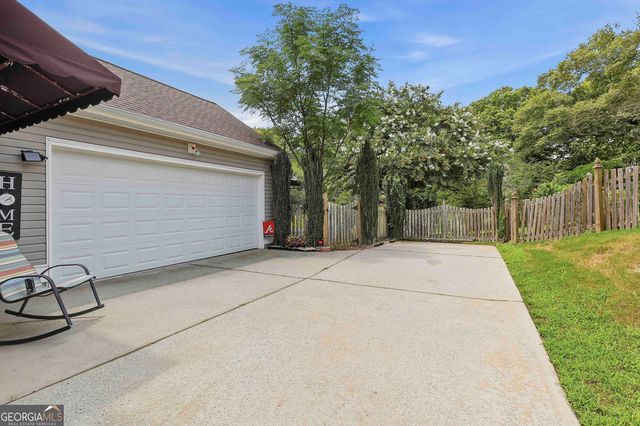 38 The Crescent, Newnan, GA 30263