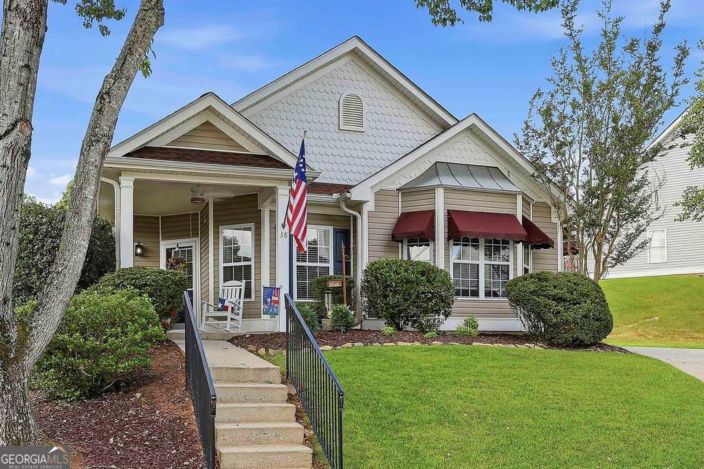 38 The Crescent, Newnan, GA 30263