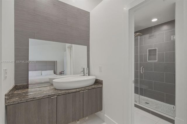 10805 NW 3rd Ct, Pembroke Pines, FL 33026