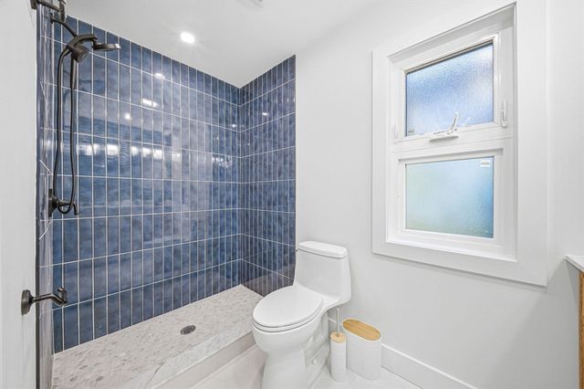 52 Rangeley Rd 52, Newton, MA 02465