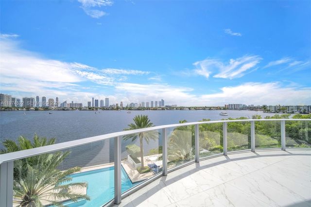 17111 Biscayne Blvd 411, North Miami Beach, FL 33160