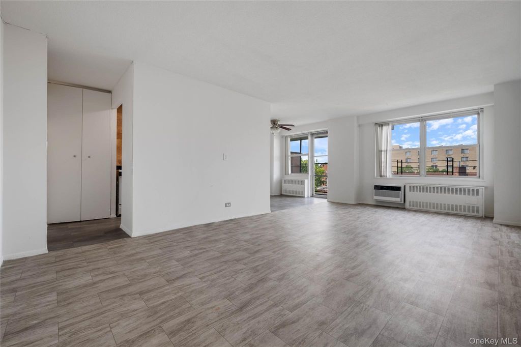 2550 Olinville Avenue 7E, Bronx, NY 10467 — photo 5
