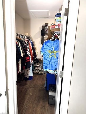 5880 Oak Knoll Drive, Archdale, NC 27370