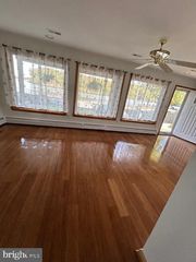 2005 SHORE DR, Edgewater, MD 21037