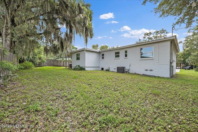 6923 GAILLARDIA Road, Jacksonville, FL 32211