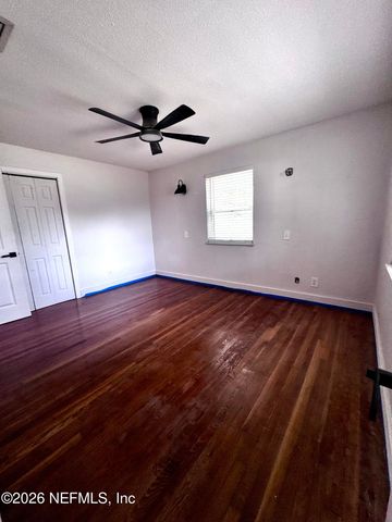 6923 GAILLARDIA Road, Jacksonville, FL 32211