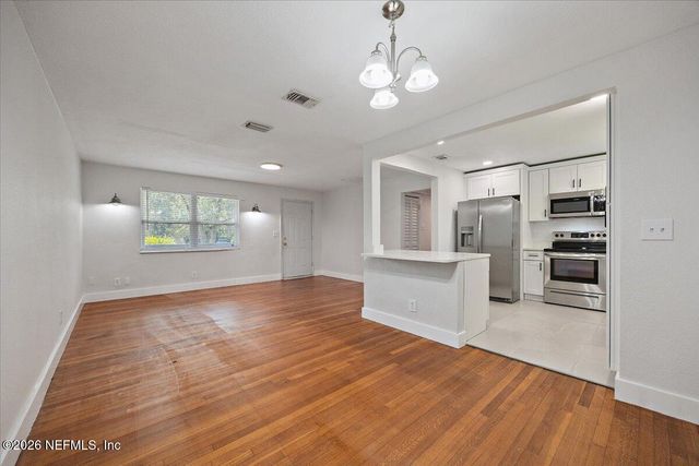6923 GAILLARDIA Road, Jacksonville, FL 32211