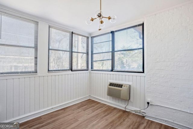 8 Cantey Place NW, Atlanta, GA 30327