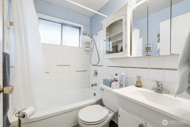 10728 29th Place SW, Seattle, WA 98146