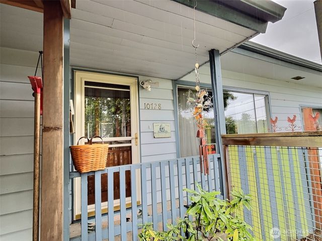 10728 29th Place SW, Seattle, WA 98146