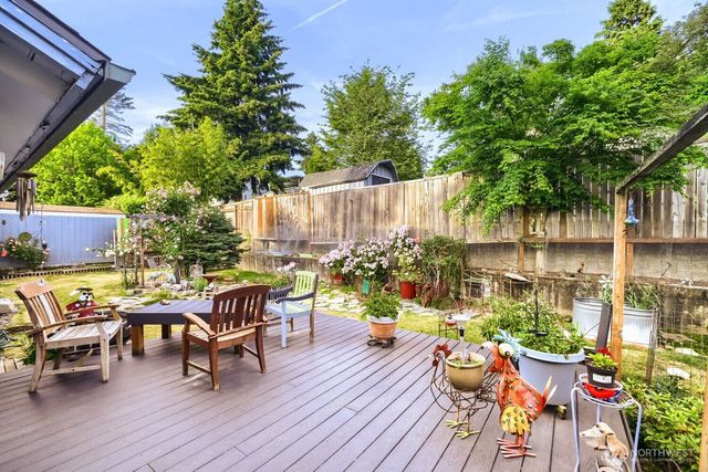 10728 29th Place SW, Seattle, WA 98146