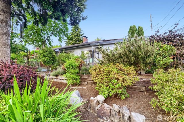 10728 29th Place SW, Seattle, WA 98146