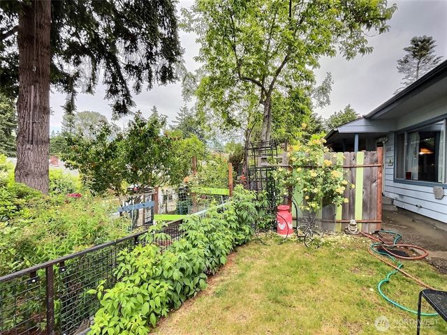 10728 29th Place SW, Seattle, WA 98146