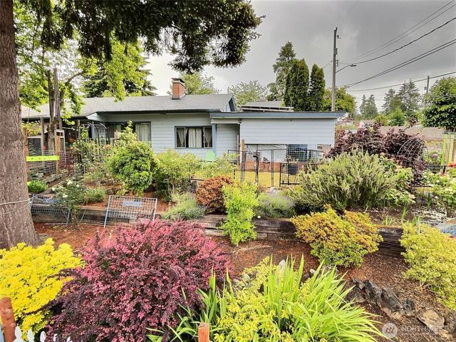 10728 29th Place SW, Seattle, WA 98146