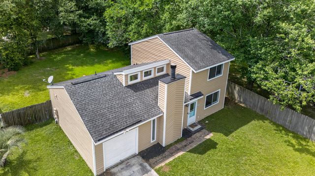 123 Crooked Creek Court, Summerville, SC 29486