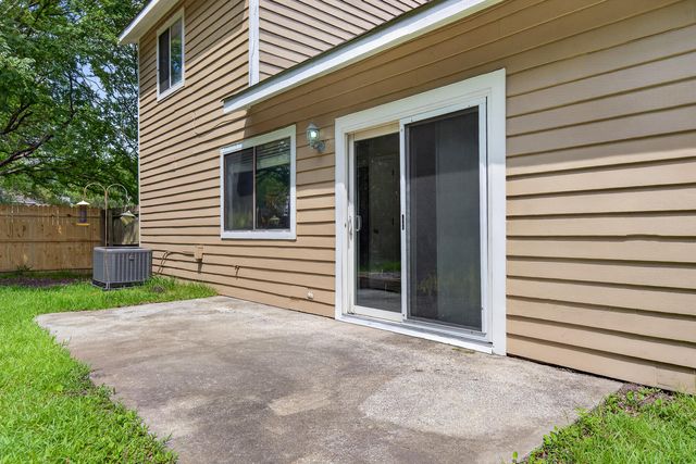123 Crooked Creek Court, Summerville, SC 29486