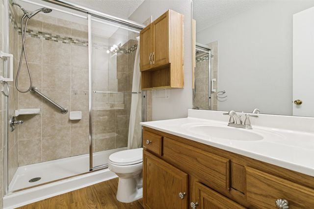 10820 Pebblecreek Court, Benbrook, TX 76126