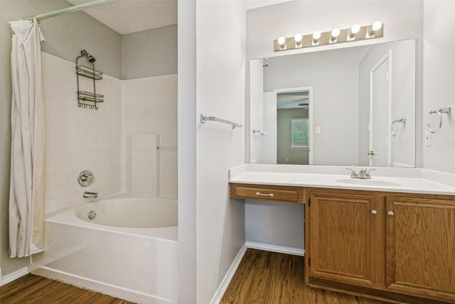 10820 Pebblecreek Court, Benbrook, TX 76126