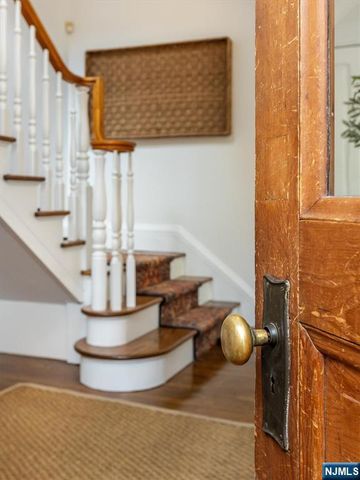 53 Hillside Avenue, Glen Ridge, NJ 07028