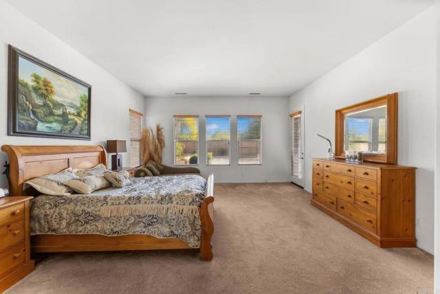 241 Melbourne Glen, Escondido, CA 92026