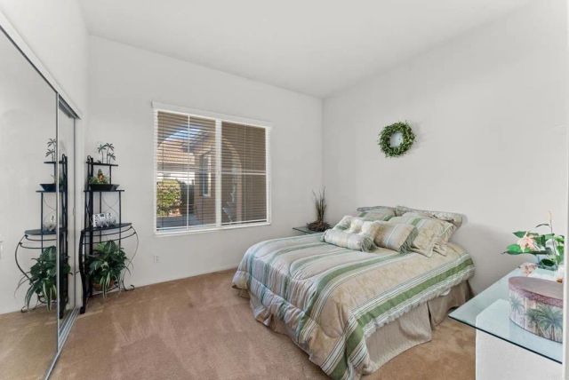 241 Melbourne Glen, Escondido, CA 92026