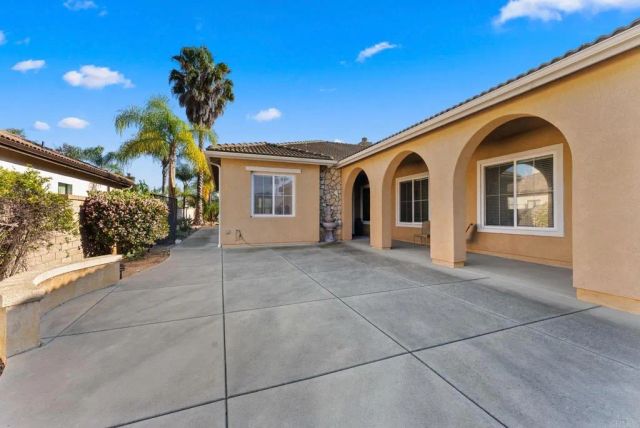 241 Melbourne Glen, Escondido, CA 92026