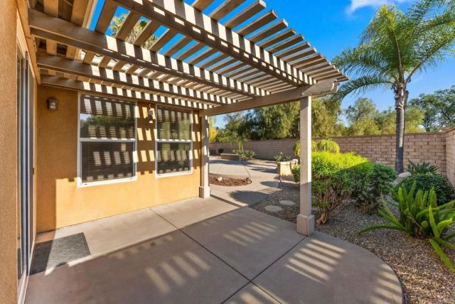 241 Melbourne Glen, Escondido, CA 92026