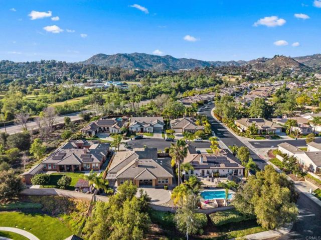 241 Melbourne Glen, Escondido, CA 92026