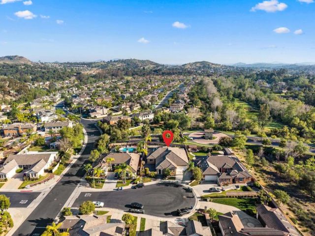 241 Melbourne Glen, Escondido, CA 92026
