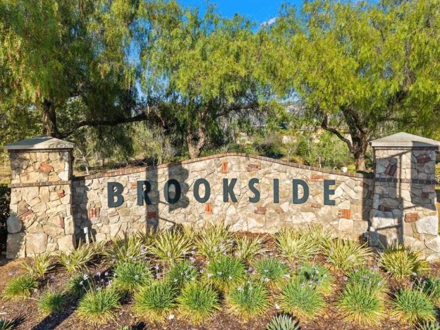 241 Melbourne Glen, Escondido, CA 92026