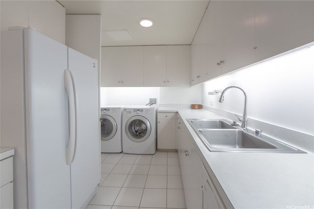 4999 Kahala Avenue 164, Honolulu, HI 96816