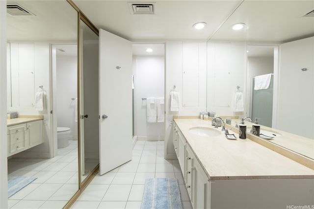 4999 Kahala Avenue 164, Honolulu, HI 96816