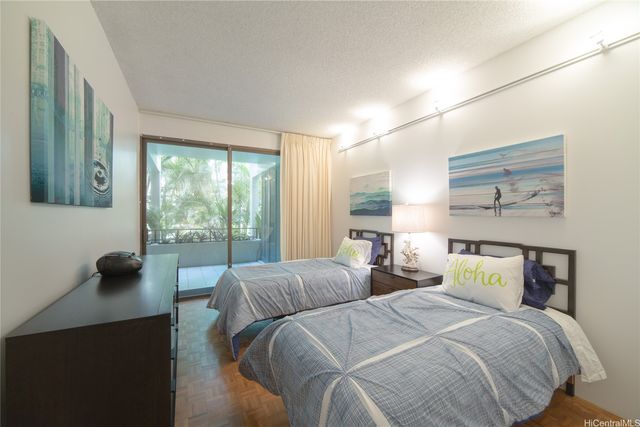 4999 Kahala Avenue 164, Honolulu, HI 96816