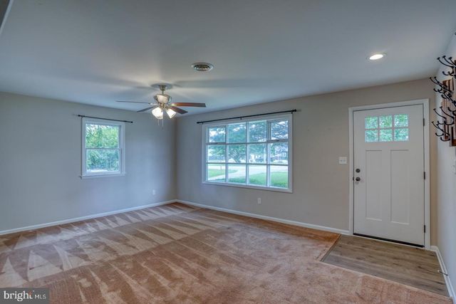 3608 W DENNEYS RD, Dover, DE 19904