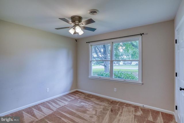 3608 W DENNEYS RD, Dover, DE 19904
