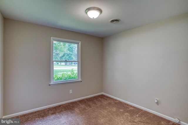 3608 W DENNEYS RD, Dover, DE 19904