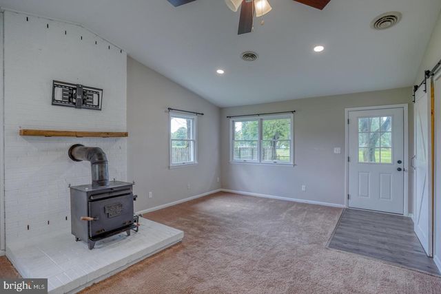 3608 W DENNEYS RD, Dover, DE 19904