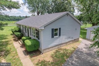 3608 W DENNEYS RD, Dover, DE 19904