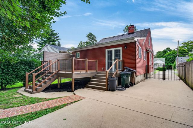 212 Clover Ln, Louisville, KY 40207