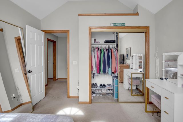 9 Flanigan Ct, Augusta, KS 67010