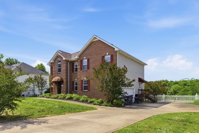3352 Heatherwood Trce, Clarksville, TN 37040