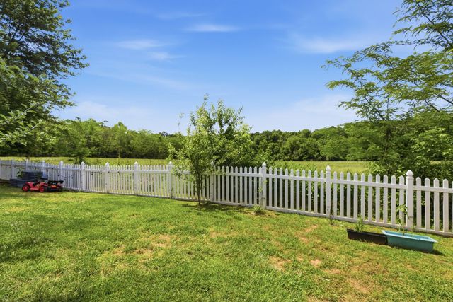3352 Heatherwood Trce, Clarksville, TN 37040