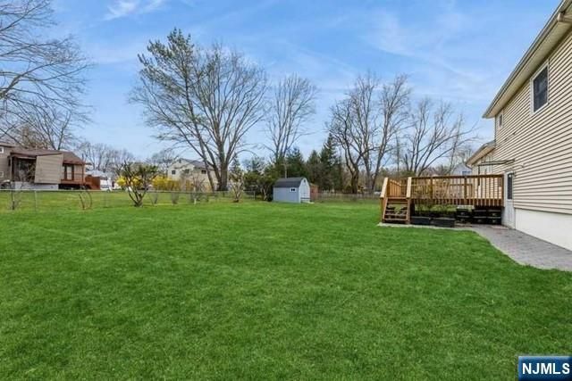 23 Asmus Road, Closter, NJ 07624