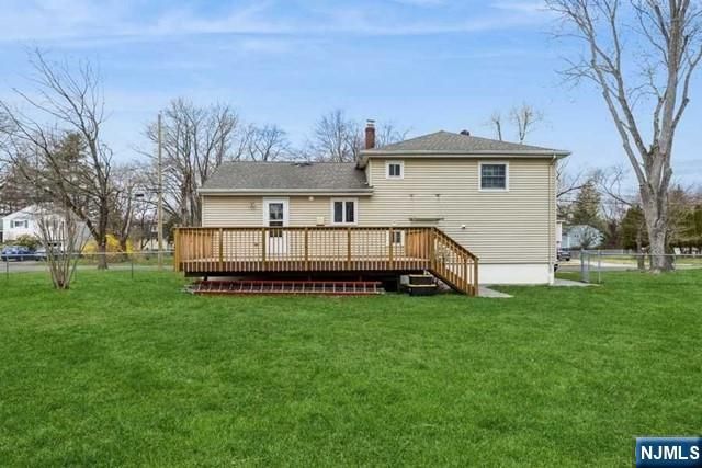 23 Asmus Road, Closter, NJ 07624